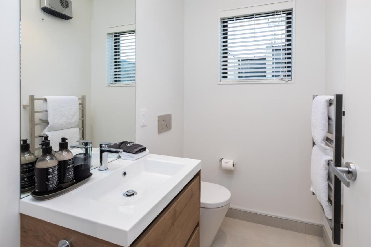Urban Retreat Luxury City Stay Christchurch Exteriör bild